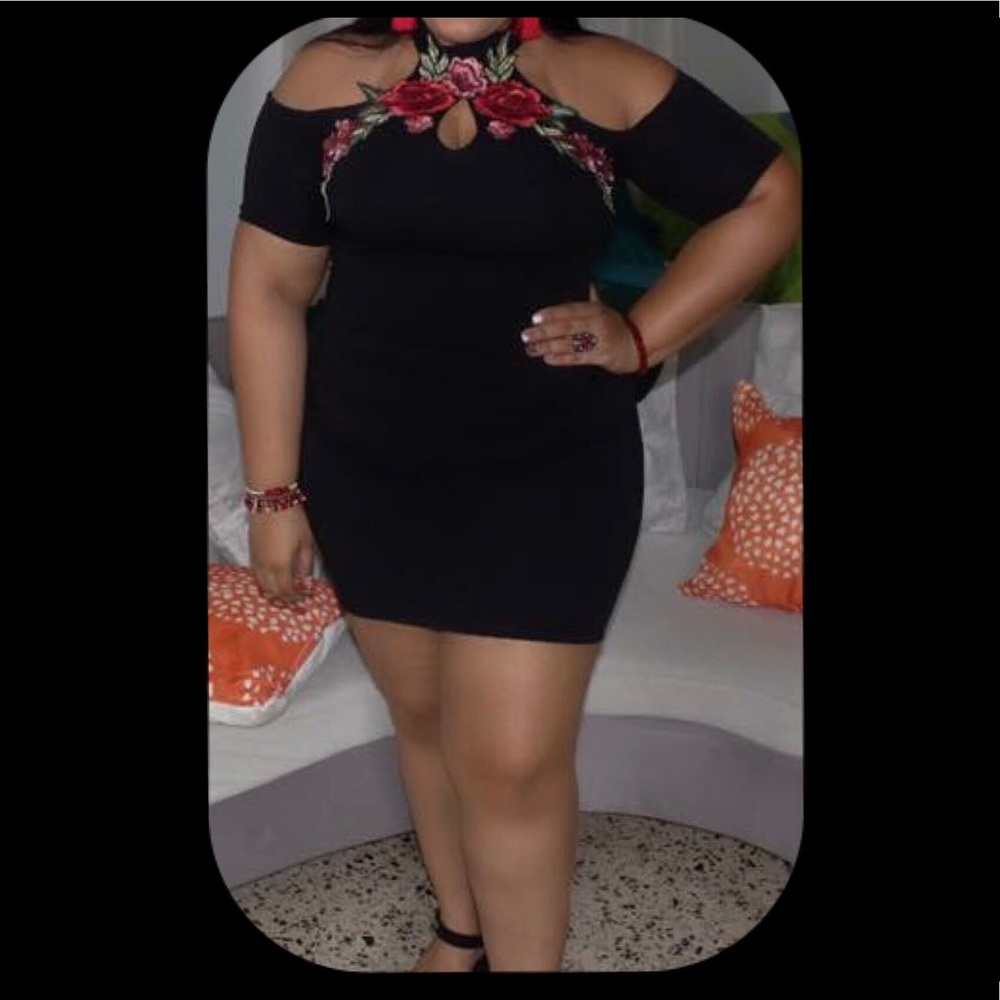 Black Mini Dress with Roses🌹